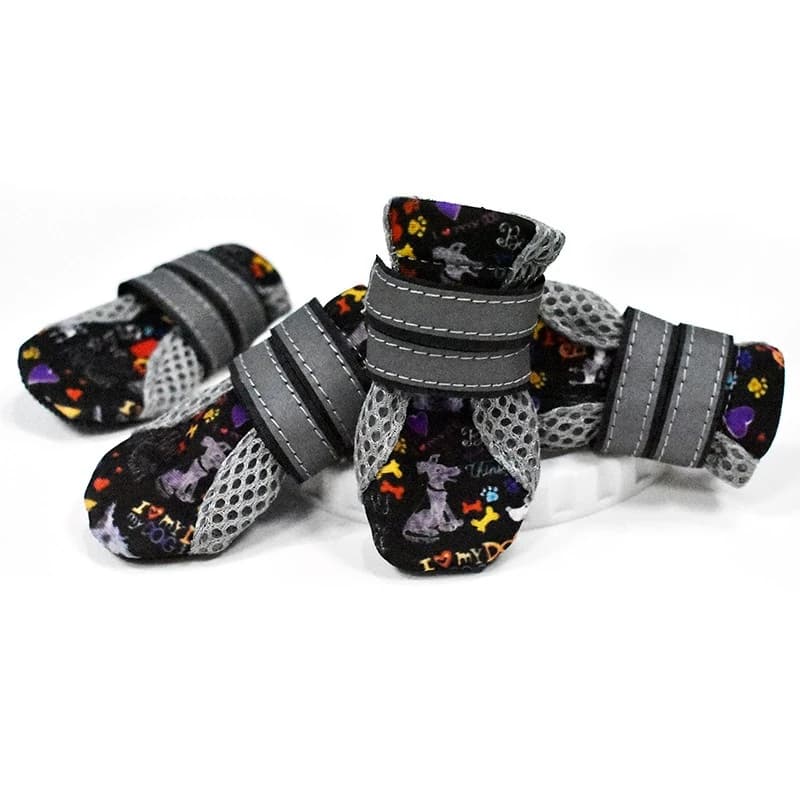 chaussures-pour-chiens-résistantes