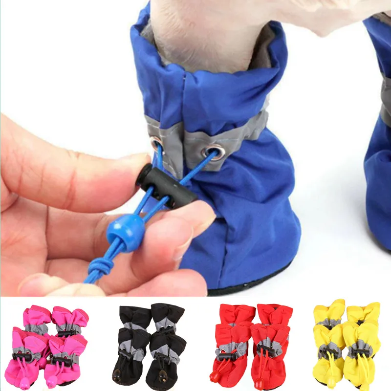 Chaussure chien – bottes de pluie colorées