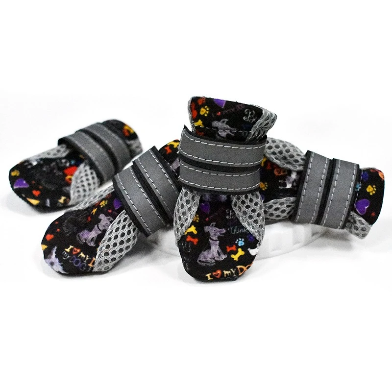 chaussures-pour-chiens-résistantes